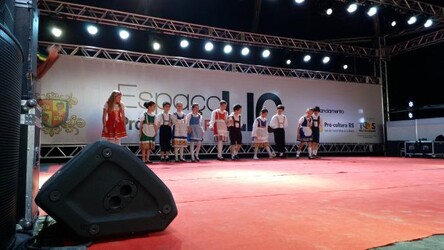 6-kindertreffen-encontro-de-grupos-de-dancas-folcloricas-alemas