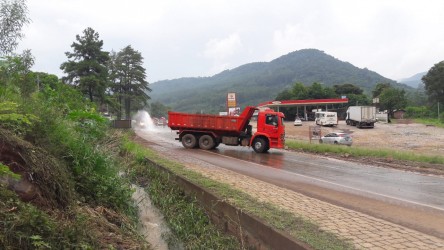 depois-da-tormenta-e-hora-de-limpar-e-recuperar-a-via