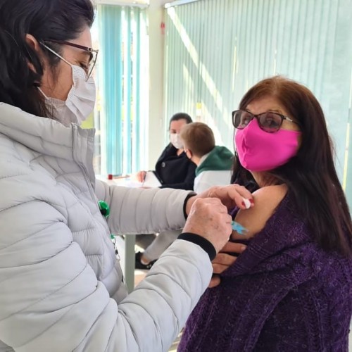 pessoas-de-45-anos-podem-vacinar-na-segunda