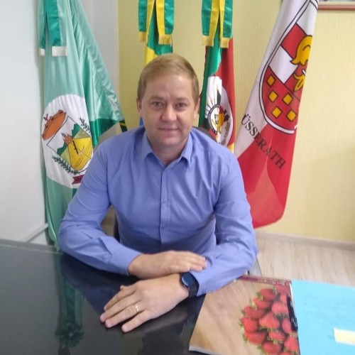 prefeito-fica-afastado-ate-o-dia-19