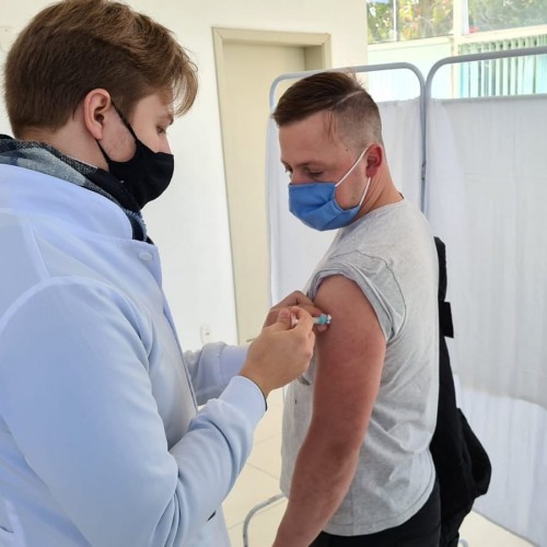 vacinacao-chega-aos-27-anos-e-sera-oferecida-tambem-no-sabado