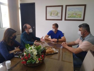 vereador-de-caxias-trata-de-turismo-em-bom-principio