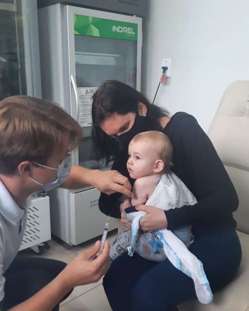 segue-a-multivacinacao