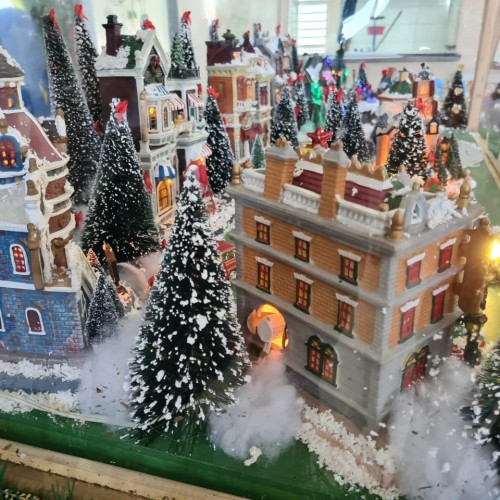 com-direito-a-mini-cidades-de-natal-terra-do-moranguinho-faz-bonito-na-expo-felicidade