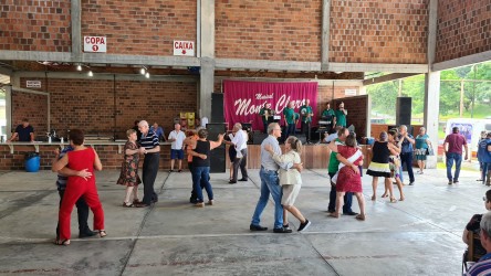 encontro-do-grupo-de-terceira-idade-brindou-a-vida