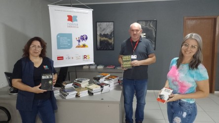 biblioteca-ganha-acervo-de-cultura-e-saber