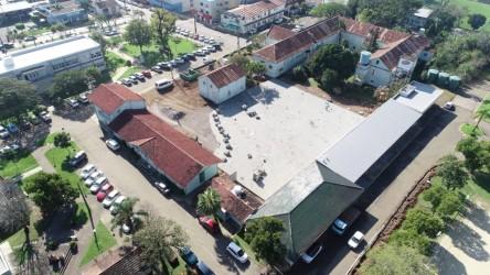 fundos-do-antigo-hospital-ganham-pavimentacao-para-nova-destinacao