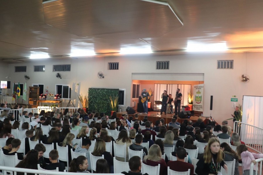 WhatsApp Image 2022-09-01 at 08.18.06 (1).jpeg