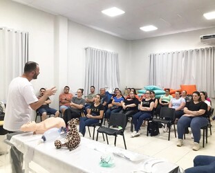 capacitacoes-mobilizaram-profissionais-da-saude