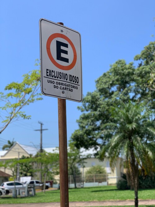 estacionamento-preferencial-documento-e-digital