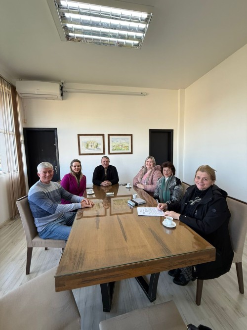 prefeitura-apoia-iniciativas-que-promovem-o-comercio-local-a-cultura-tradicionalista-e-a-causa-animal