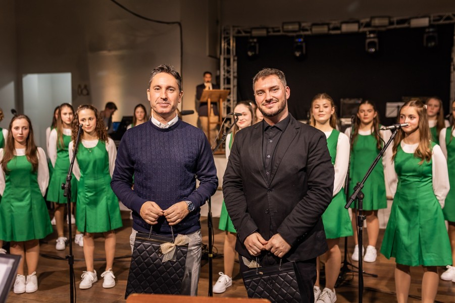 WhatsApp Image 2025-07-16 at 09.53.18 (4).jpeg