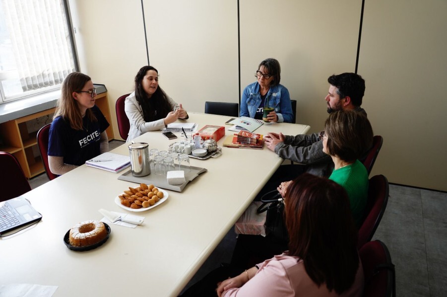 troca-de-saberes-equipe-de-bom-principio-visita-campo-bom-para-compartilhar-experiencias-educacionais