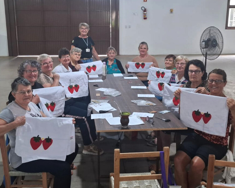 artesanato-como-espaco-de-acolhimento-e-valorizacao-da-mulher-2