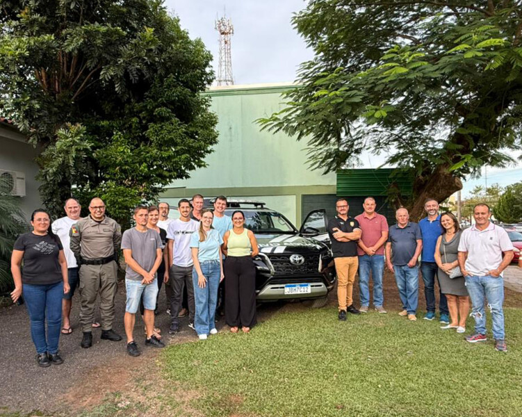 uniao-de-esforcos-viabiliza-conserto-e-entrega-de-viatura-da-policia-civil
