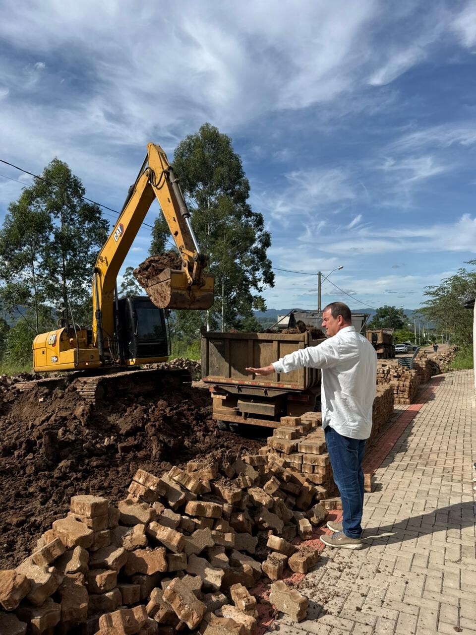 WhatsApp Image 2026-04-15 at 17.40.18 (1).jpeg