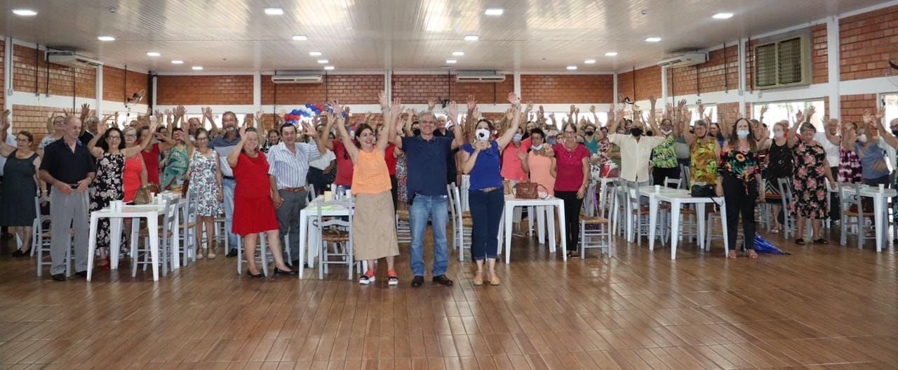 Emoção marca encerramento das atividades dos Clubes da 3ª Idade