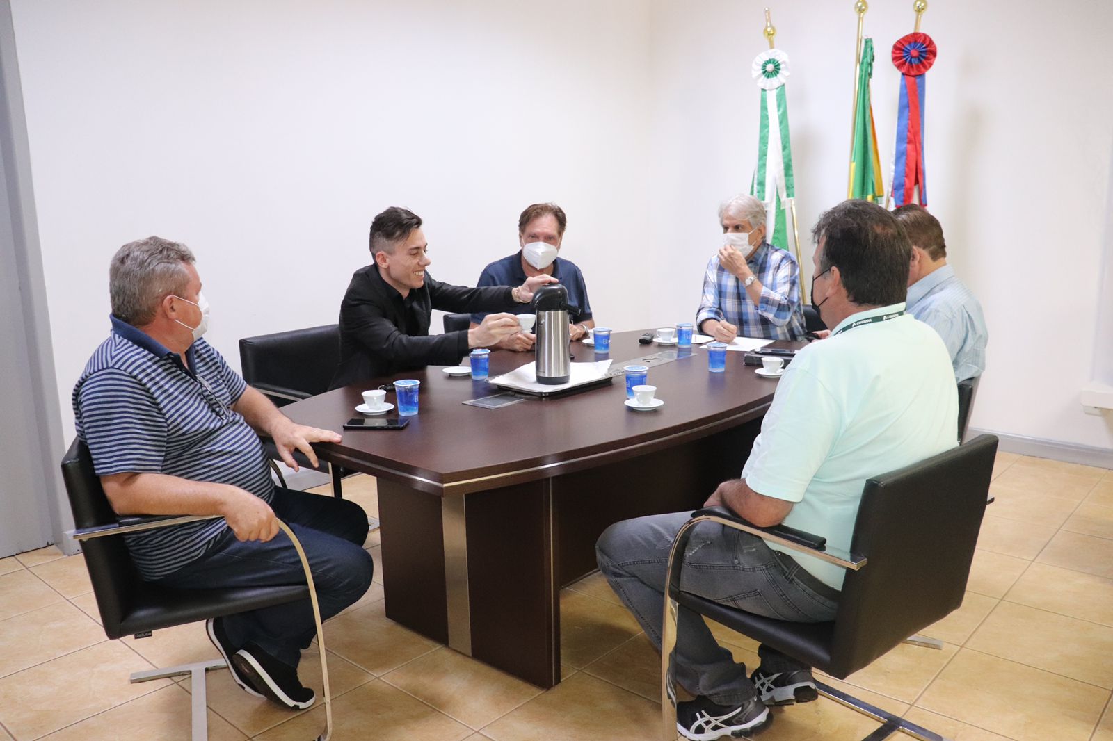 Prefeito de Palotina esteve em Reunião com o Deputado Ademir Bier e membros da Cohapar Regional  