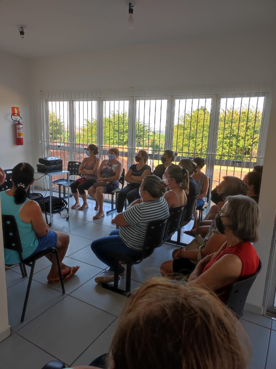 Ação educativa sobre saúde da mulher é realizada na Vila Floresta