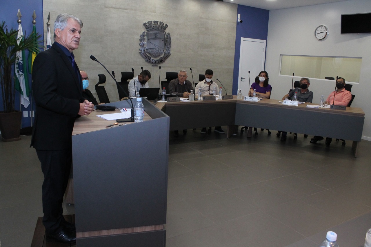 PALOTINA Prefeito Luiz Ernesto participa da sessão da Câmara de Vereadores