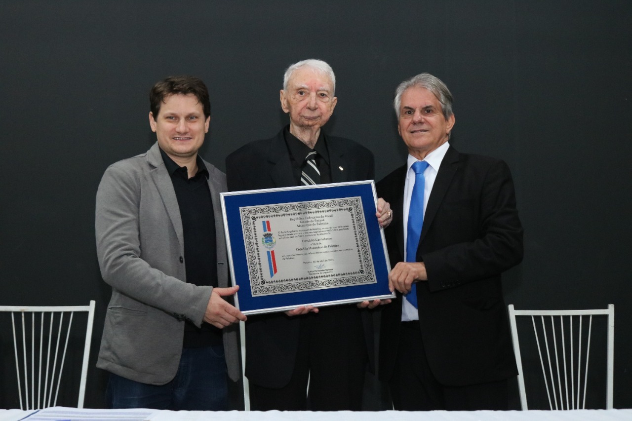 Osvaldo Carnelosso recebe título de Cidadão Honorário de Palotina 