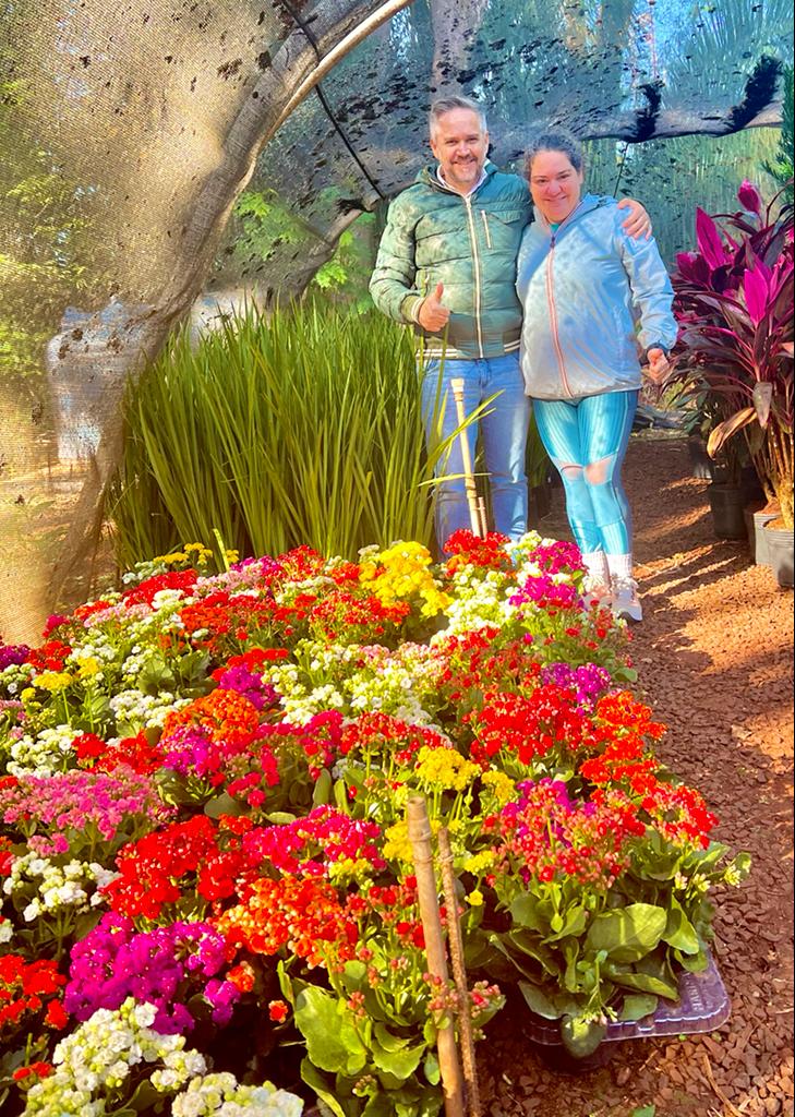'PROJETO FLORIR' Plantas e flores vão mudar para melhor o paisagismo de Palotina