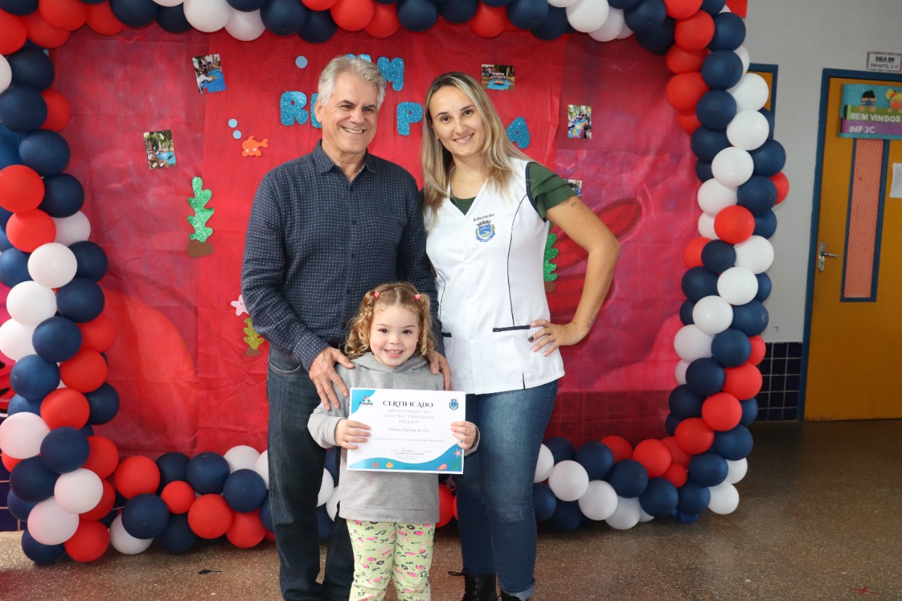 PALOTINA Alunos recebem premiação do projeto 'Um Rio Passa Aqui'