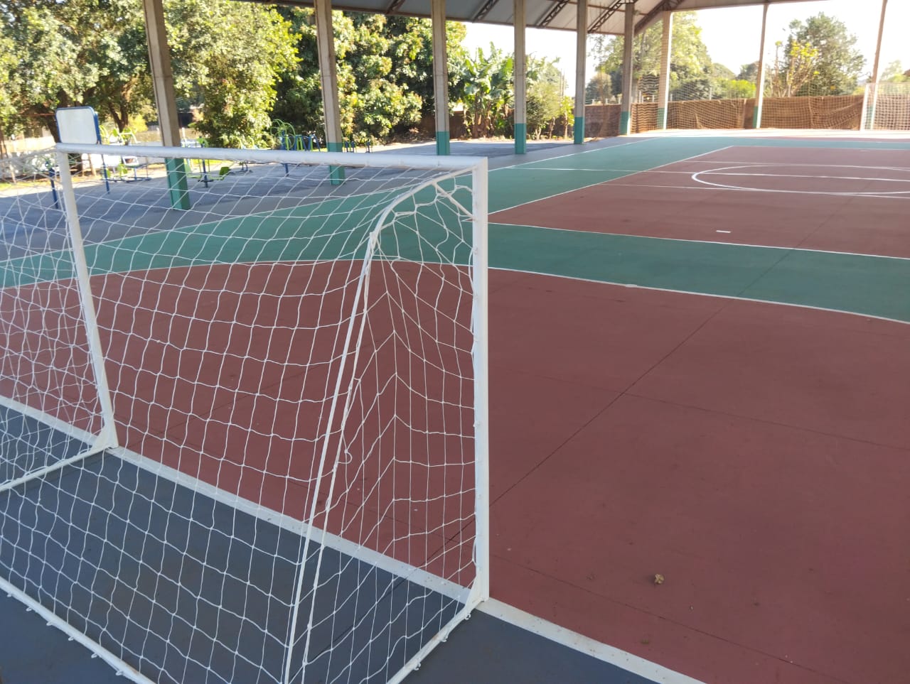 Palotina investe em melhorias na quadra de esportes de Vila Paraíso