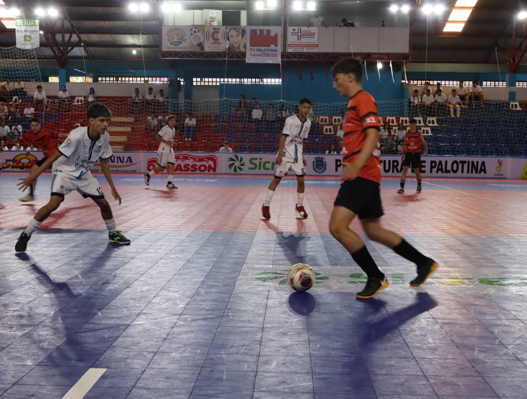 Jogos Escolares tem confrontos decisivos nesta quinta-feira em Palotina