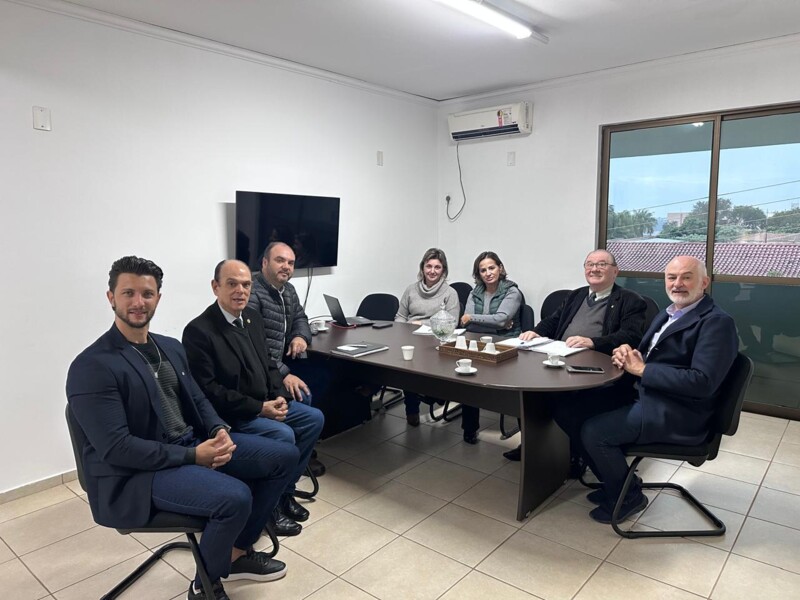 palotina-participa-de-reuniao-na-20-regional-de-saude-para-discutir-atendimento-da-uopeccan