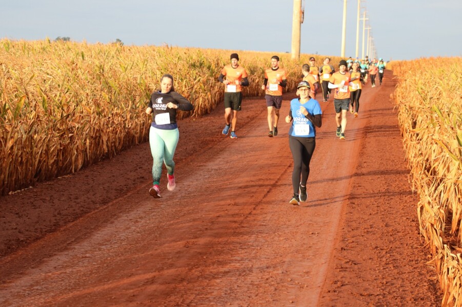 corrida-agrotrilha-do-quati-aconteve-neste-domingo