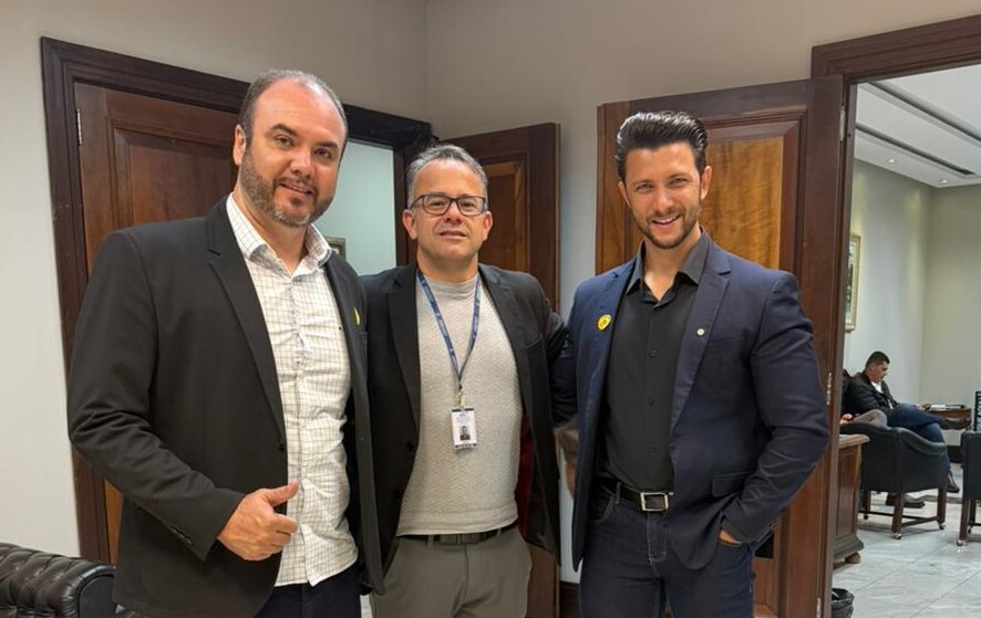 prefeito-rodrigo-ribeiro-cumpre-agenda-em-curitiba-para-agilizar-liberacao-de-recursos-para-obras-em-palotina