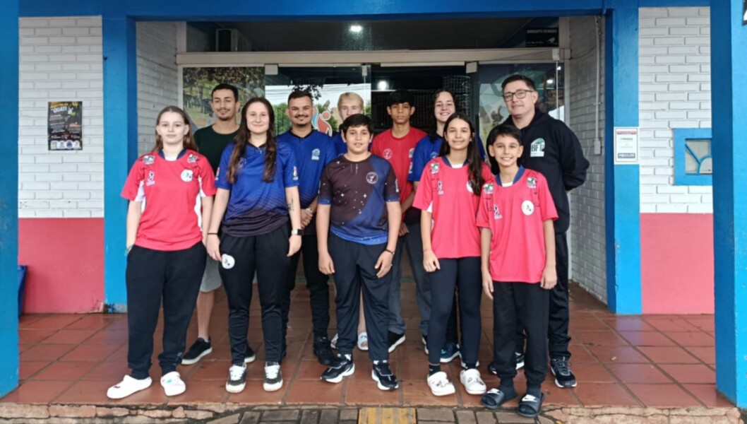 equipe-palotina-badminton-disputa-etapa-do-circuito-paranaense-em-apucarana
