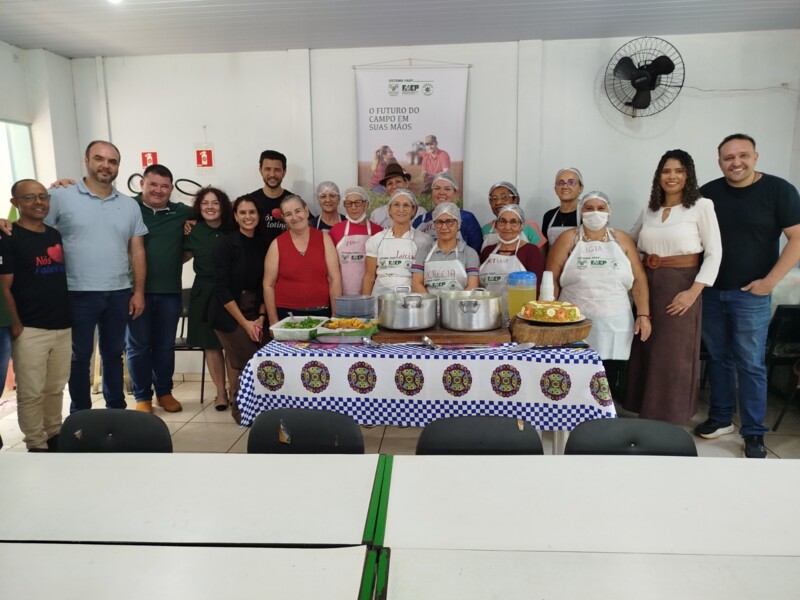 capacitacao-ensinou-receitas-a-base-de-milho-para-mulheres-do-distrito-de-sao-camilo