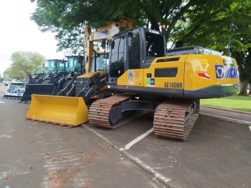 prefeitura-de-palotina-recebe-novas-maquinas-para-reforcar-servicos-urbanos-e-rurais